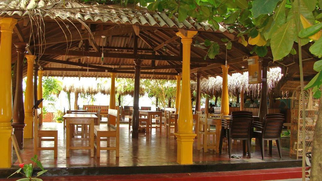 Rupa'S Hotel Аругам Номер фото