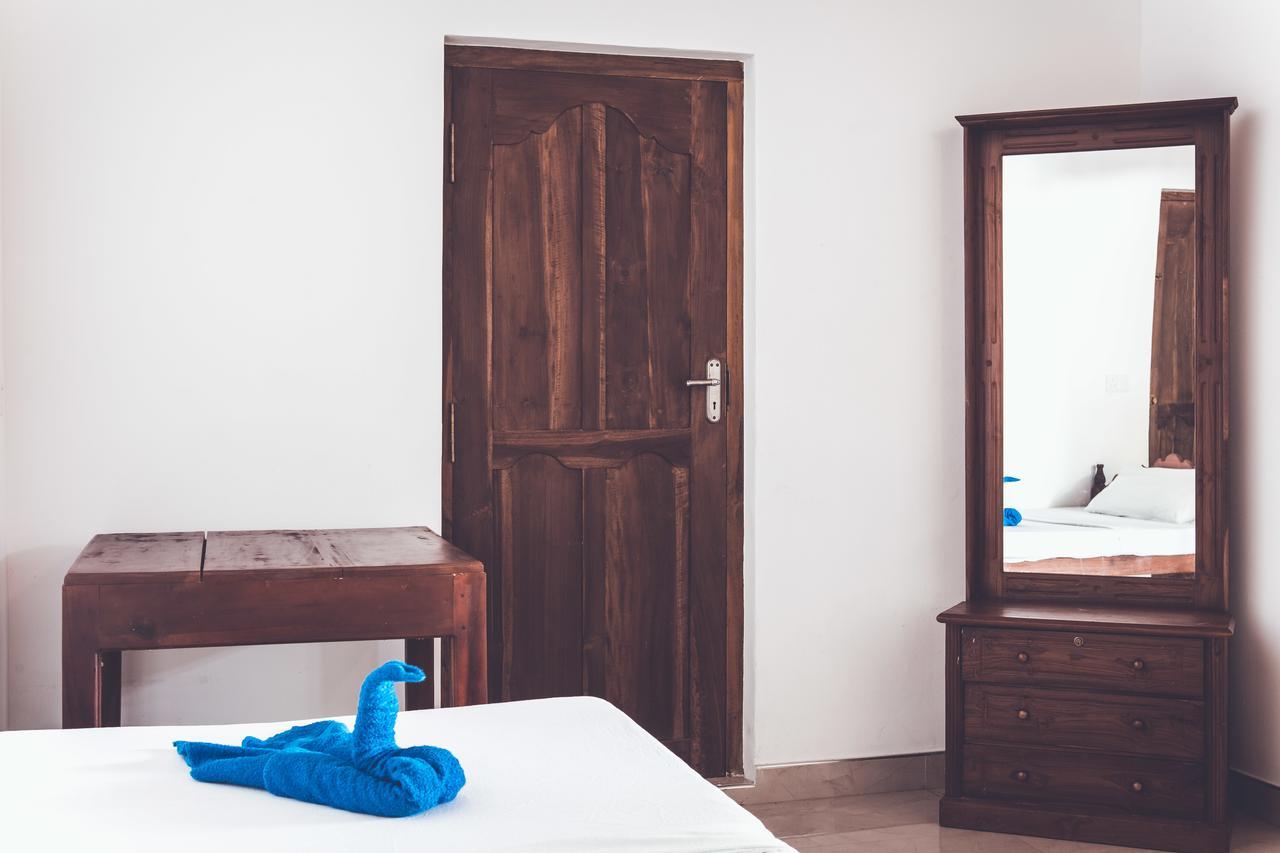 Rupa'S Hotel Аругам Экстерьер фото