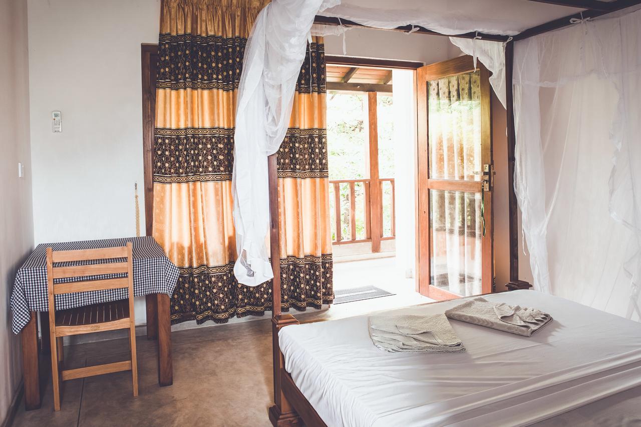 Rupa'S Hotel Аругам Экстерьер фото